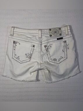 Miss Me Y2K Embroidered Cutoff Denim Shorts Size 30 2000s Sequin Embellished